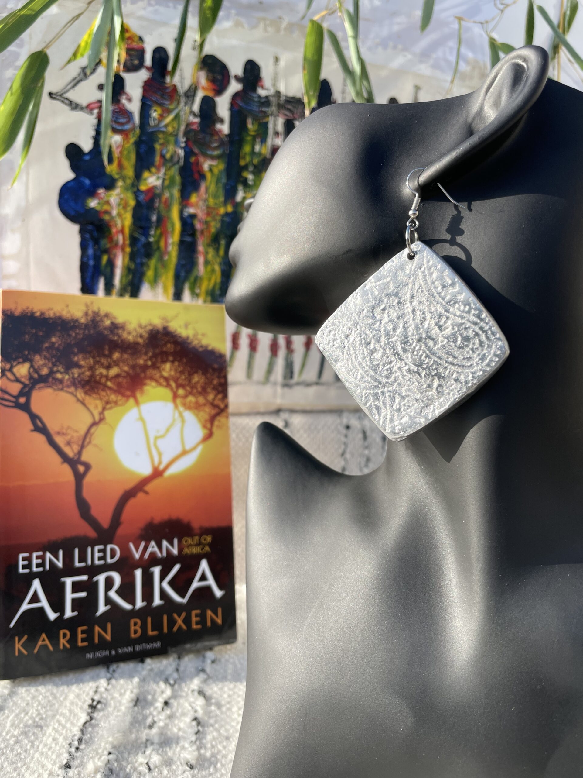 Boucles d'oreilles bohèmes argentées Emraba faites à la main -1-Merani